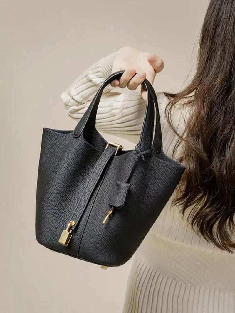 Women'S Fashionable Plain Color Leather Bag, Gifts for Girlfriend, Casual Versatile Handbag Satchel Purse with Lock Design, Trendy All-Match Handbag for Daily Use